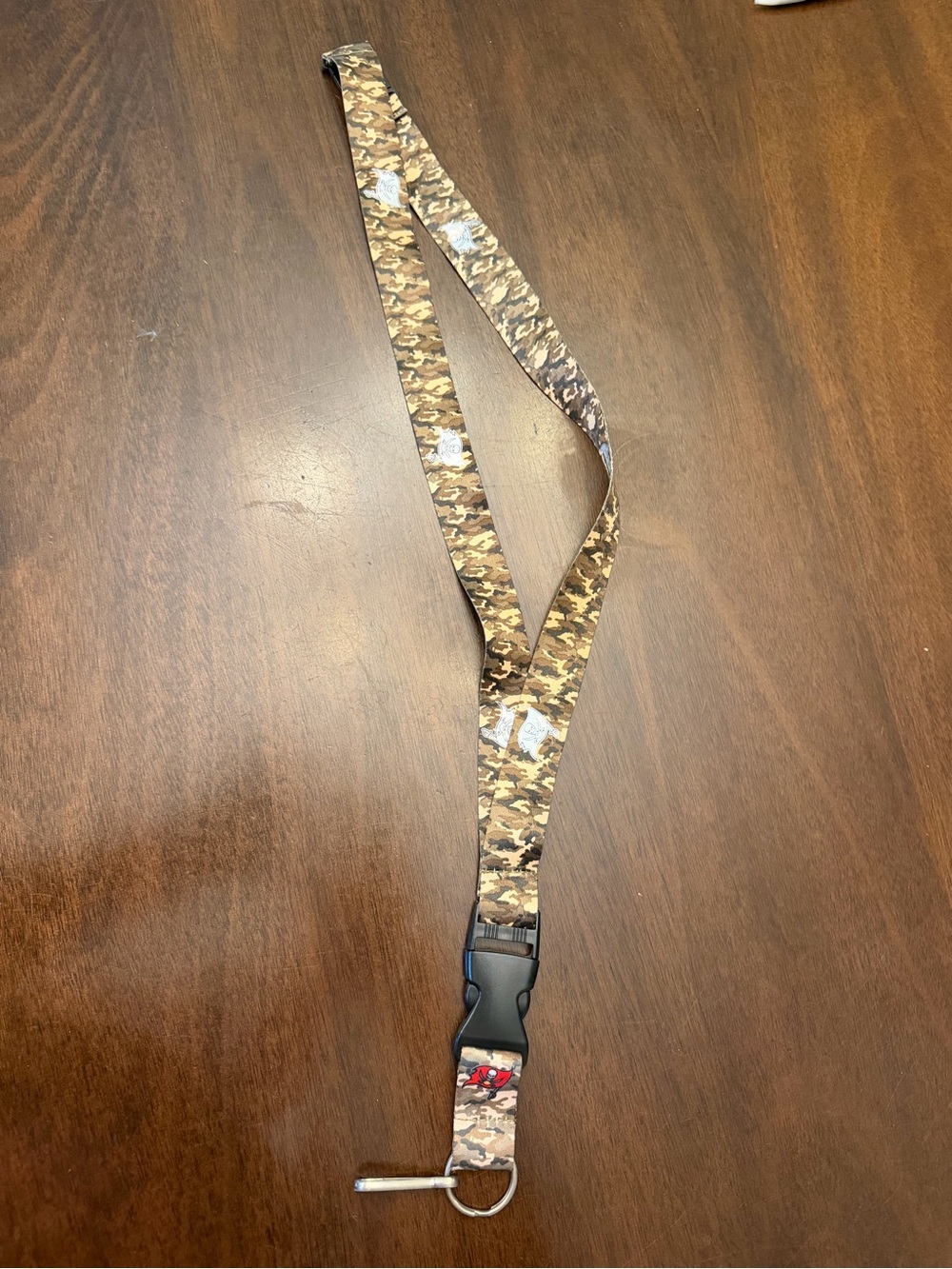 Unisex Tampa Bay Buccaneers Camouflage Lanyard with Key Ring - Brown Camo